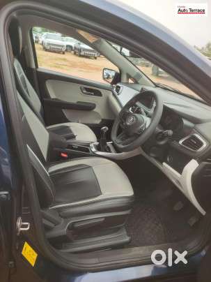 Tata Altroz 1.2 Xz Plus Dark Edition, 2022, Petrol