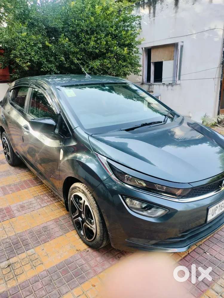 Tata Altroz Xm Petrol 2020