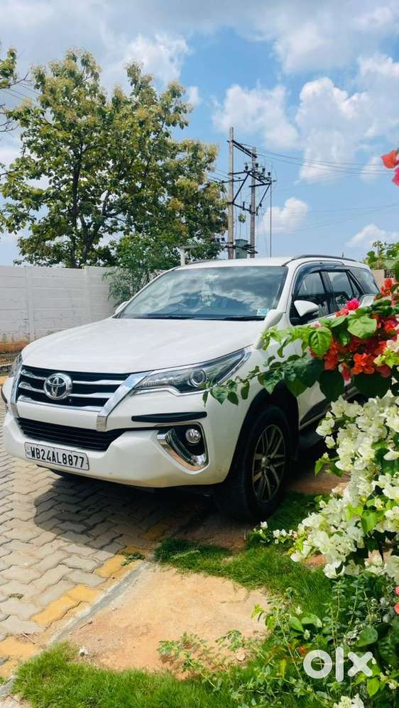 Toyota Fortuner 2017 Diesel 4*4 Manual Less Driven