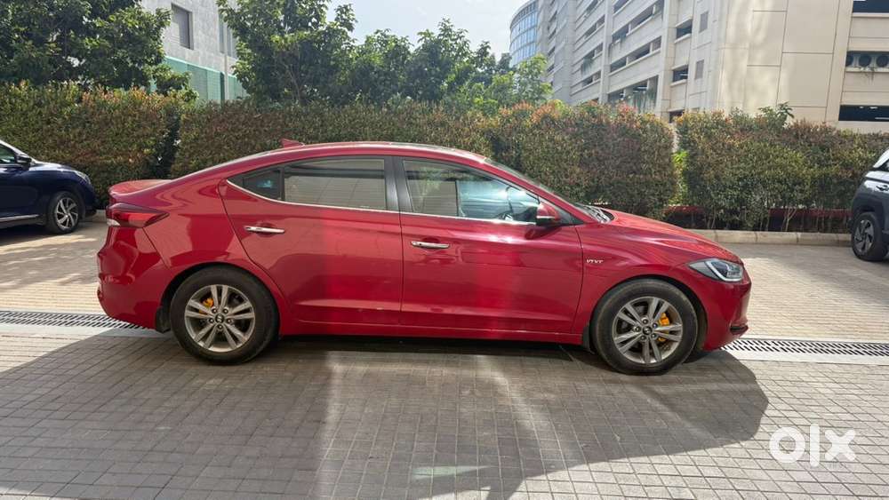 Hyundai Elantra Sx O 2017 Vtvt Petrol At