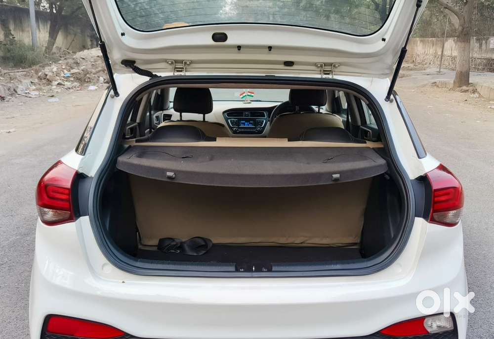 Hyundai I20 Sportz 1.2 Bs-iv, 2018, Petrol