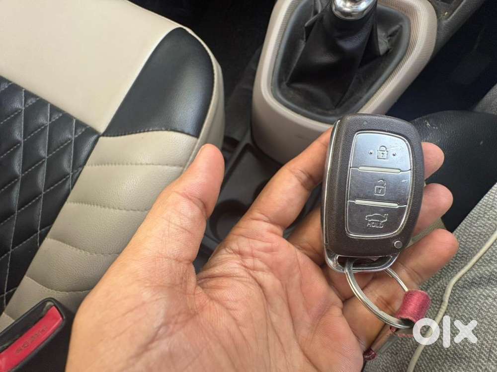Hyundai Xcent Diesel 2014 Top Model