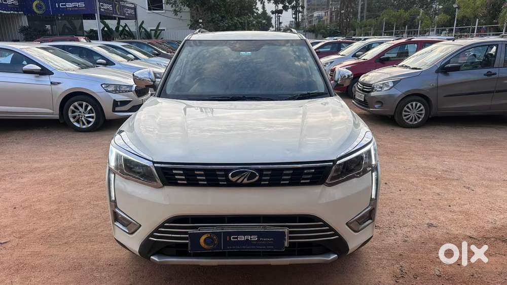 Mahindra Xuv300 W8 1.5 Diesel Dual Tone, 2019, Diesel