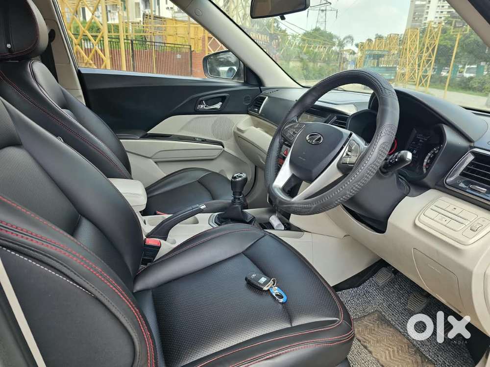 Mahindra Xuv300 W8, 2019, Petrol