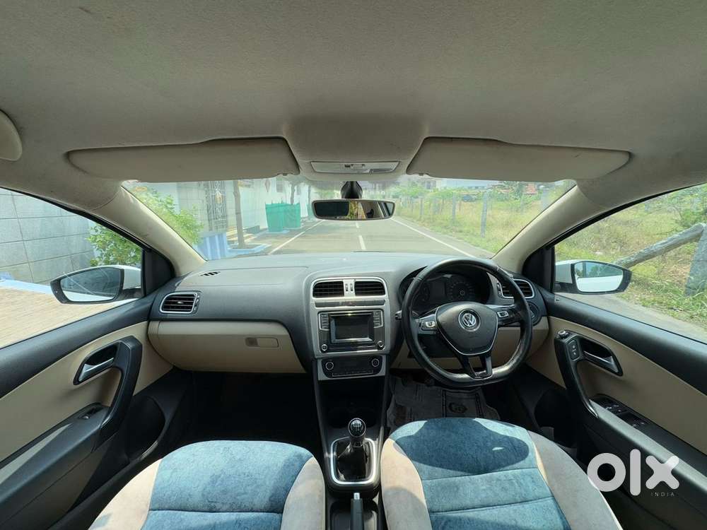 Volkswagen Polo 2017 Year