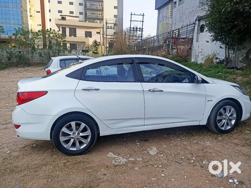 Hyundai Fluidic Verna 2013