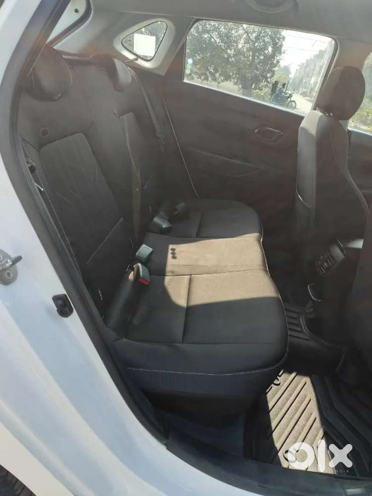 Hyundai I20 2023 Petrol 67301 Km Driven