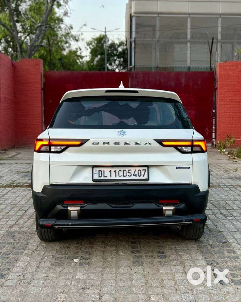 Maruti Suzuki Brezza 1.5 Vxi Cng, 2022, Cng & Hybrids