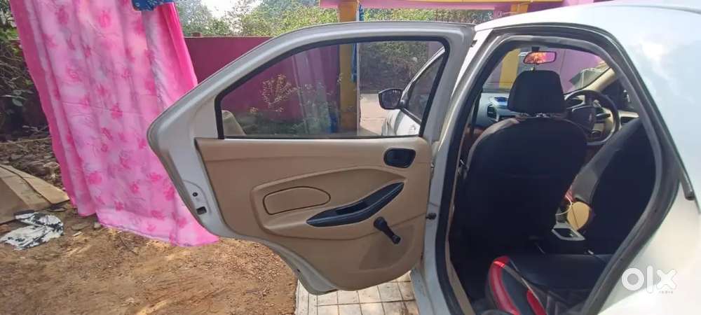 Ford Figo Aspire 2017 Diesel 120000 Km Driven