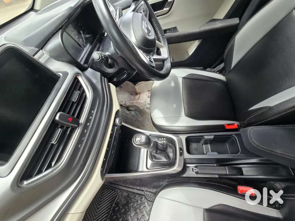 Tata Altroz Xz, 2023, Petrol