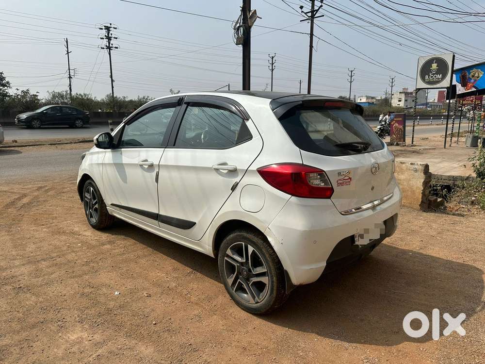 Tata Tiago Xz Plus Dual Tone, 2020, Petrol