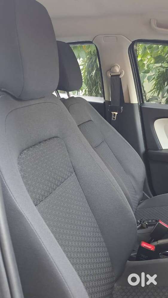 Tata Altroz 1.2 Xt Luxe Petrol, 2026, Petrol