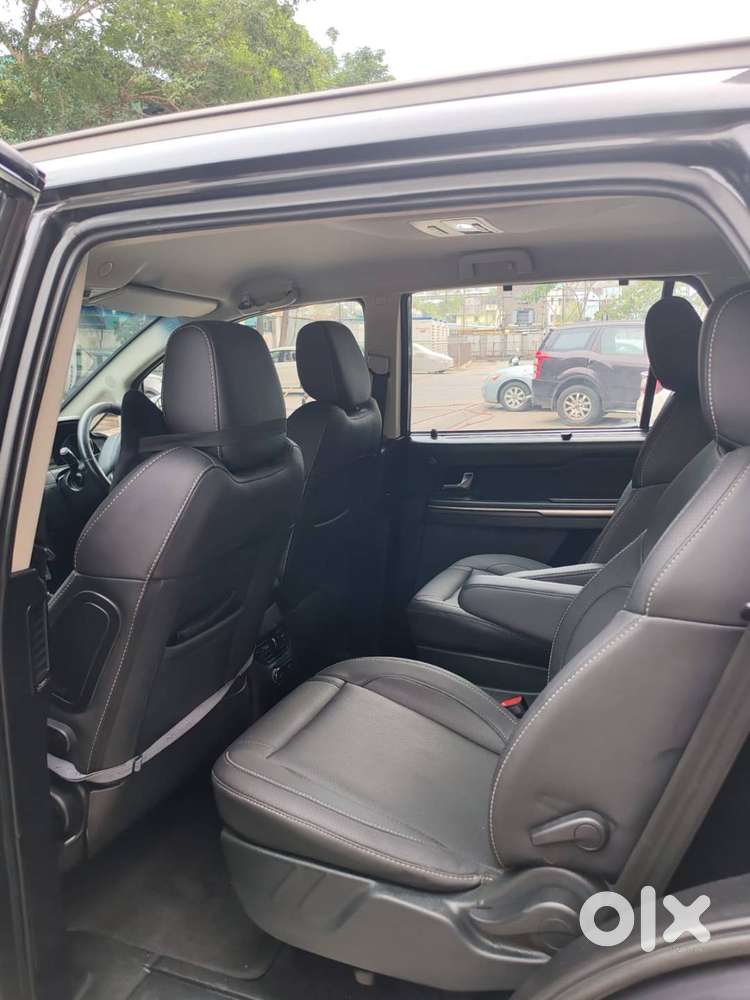 2018 Tata Hexa Diesel- Mint Condition. Safe Stable & Powerful.