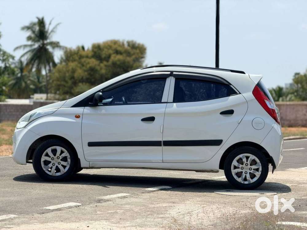 Hyundai Eon Magna +, 2015, Petrol