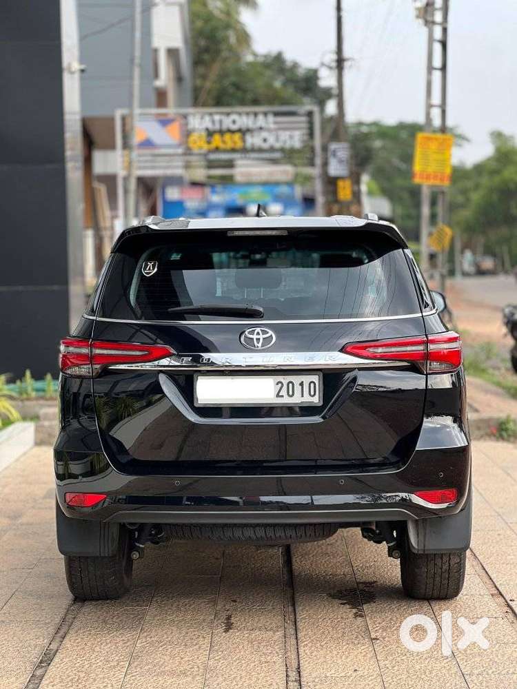 Toyota Fortuner 4x2 At 2.8 Diesel, 2023, Diesel
