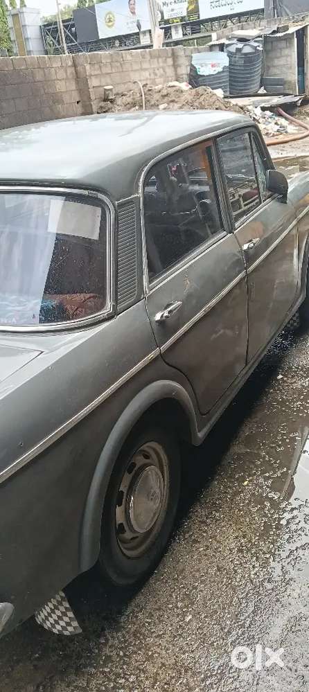 Fiat Premier Padmini . Km 75,000 Second Owner