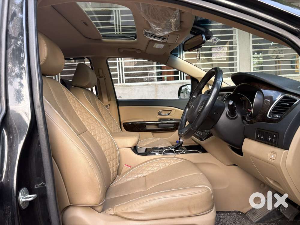 Kia Carnival Limousine Plus 7 Str, 2022, Diesel