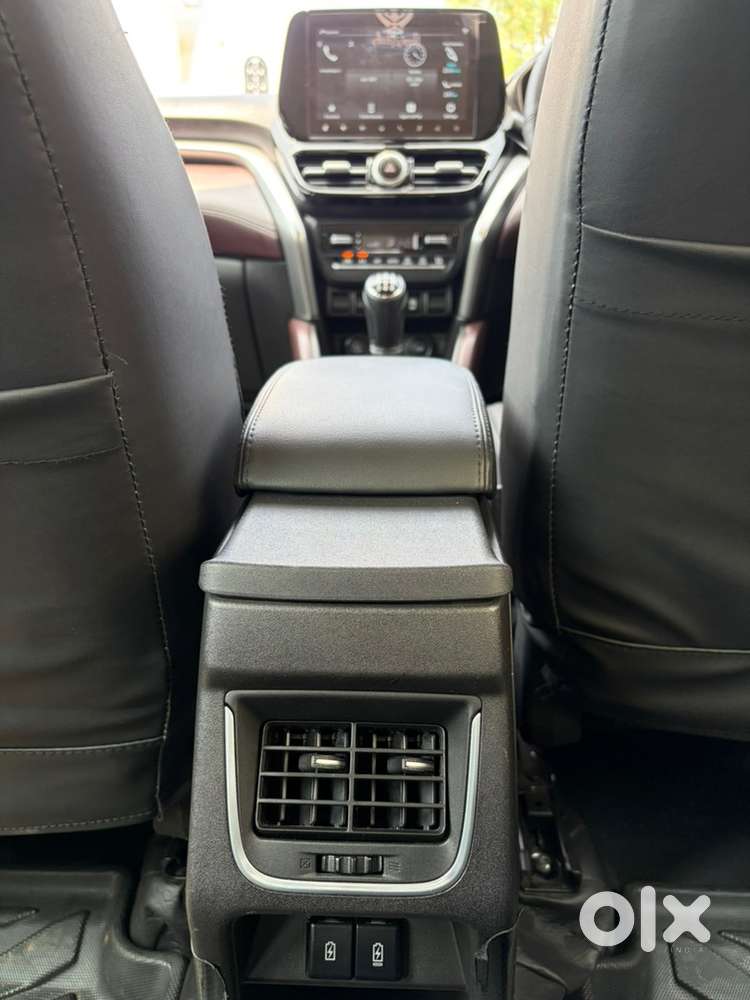 2023 Maruti Suzuki Vitara 1.5 Zeta Hybrid