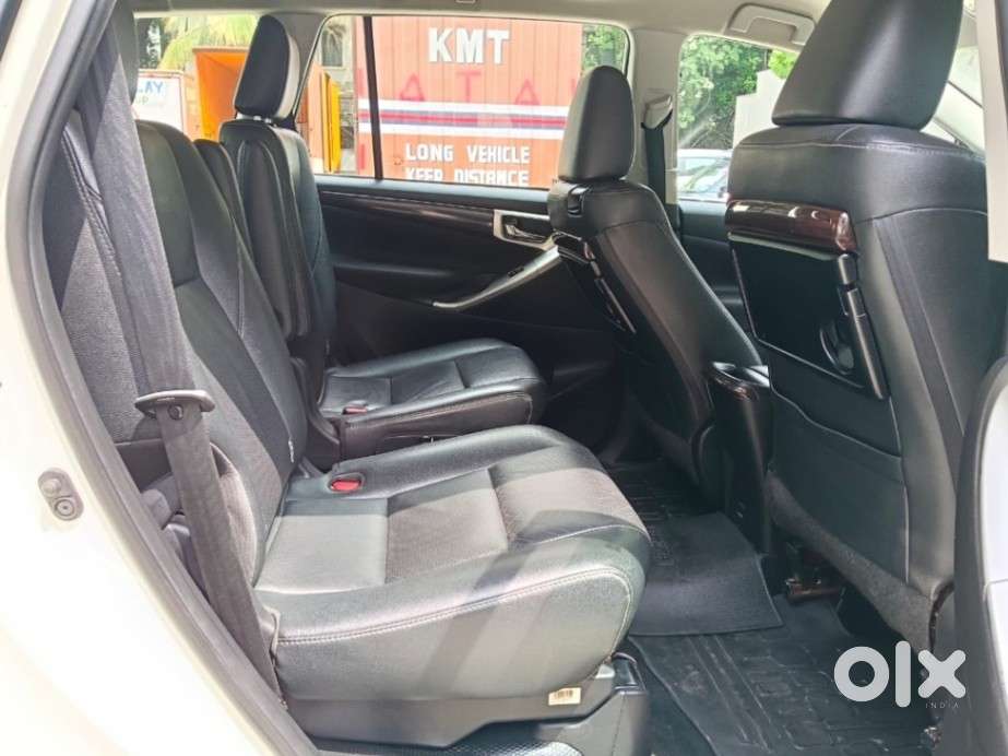 Toyota Innova Crysta [2020-ongoing] 2.4 Zx 7 Str, 2022, Diesel