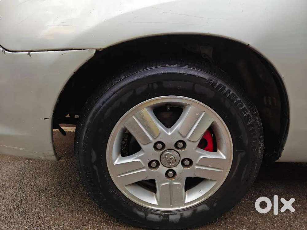 Toyota Innova 2006 Diesel Well Maintained