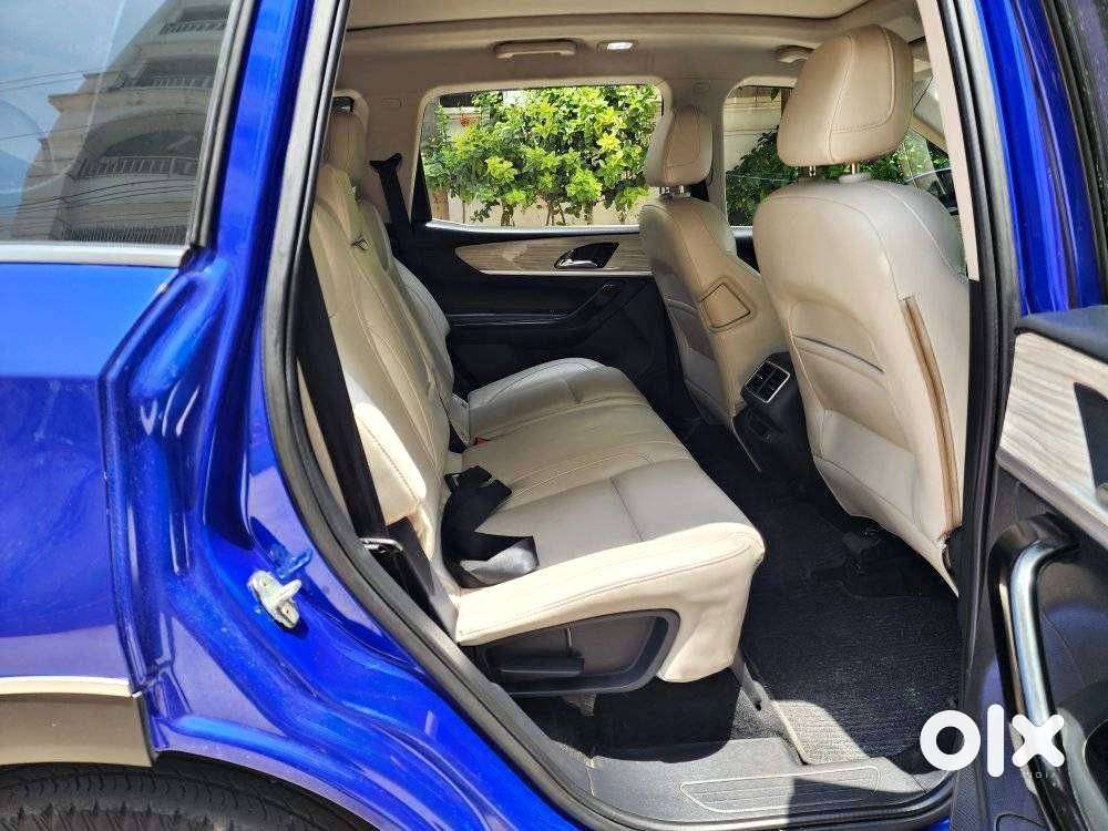 Mahindra Xuv700 2.2 Ax 7 Diesel Mt Luxury Pack Str, 2023, Diesel