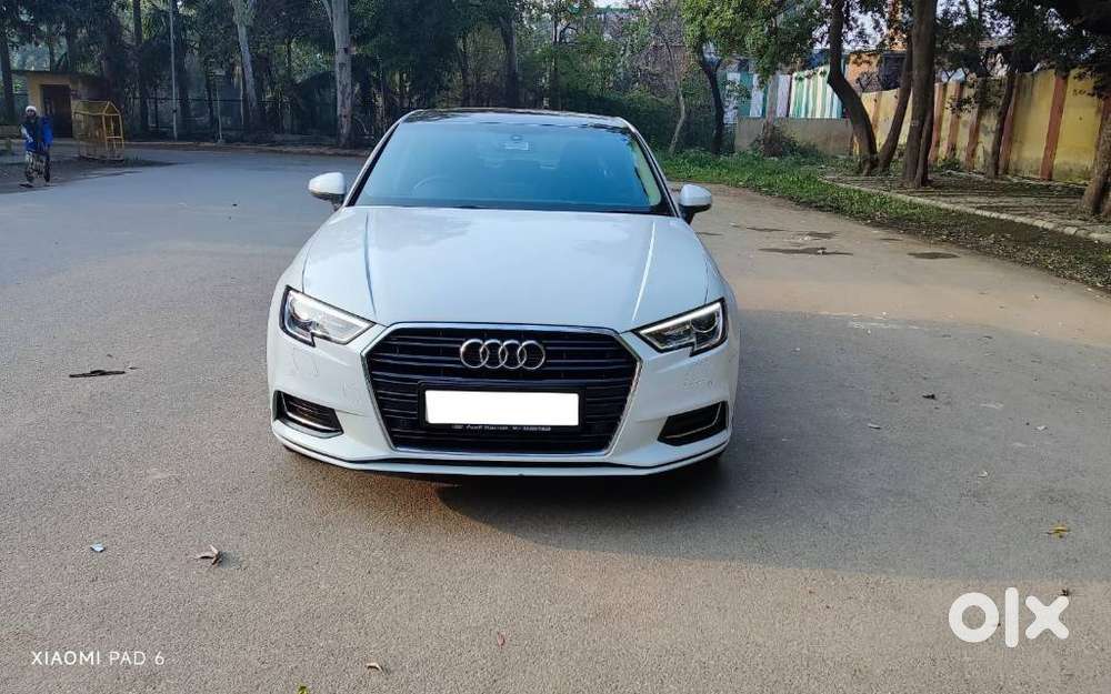 Audi A3 1.8 35 Tfsi Premium Sunroof, 2019, Petrol