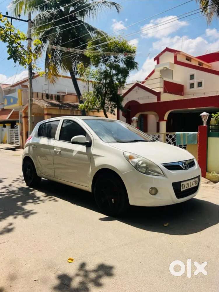 Hyundai I20 Asta Diesel 2011
