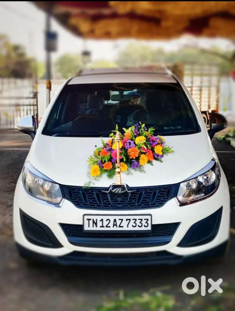 Mahindra Marazzo M2