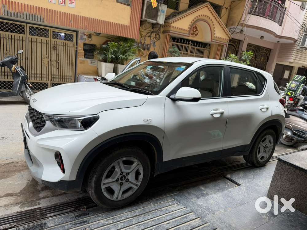 Kia Sonet Petrol 2021