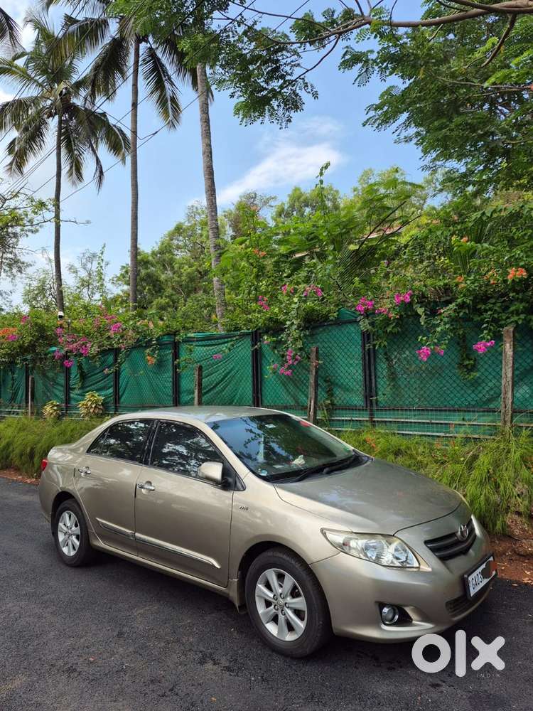 Toyota Corolla Altis 2009