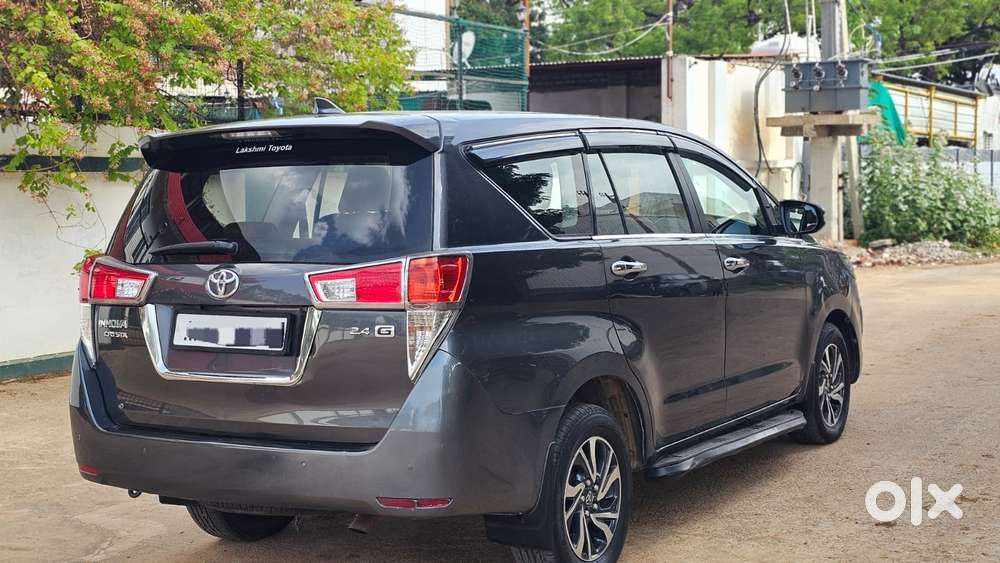 Toyota Innova Crysta [ ] 2.4 Gx At 8 Str, 2021, Diesel