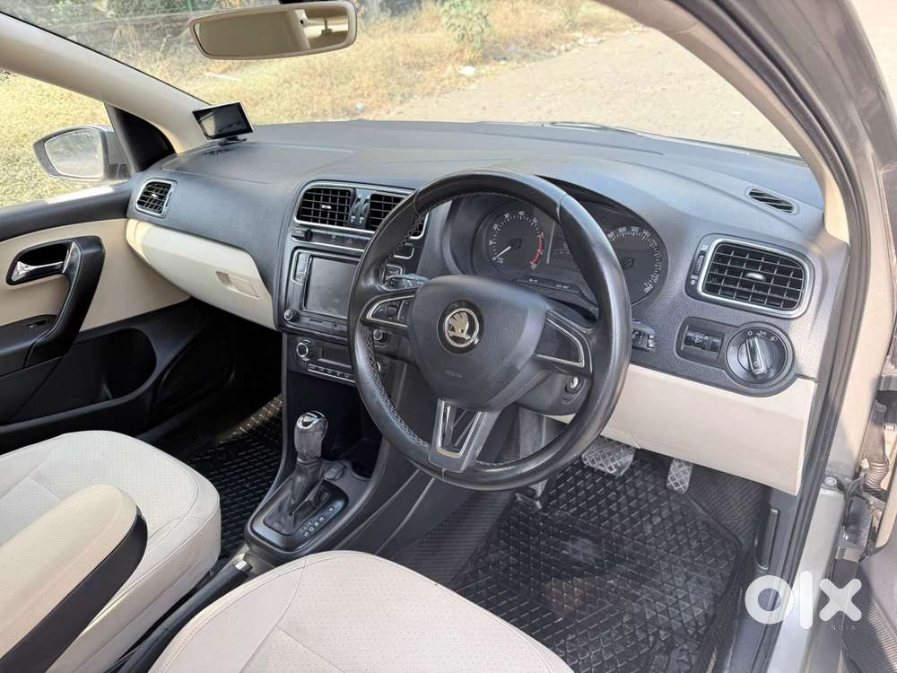 Skoda Rapid Elegance 1.6 Mpfi At, 2017, Petrol