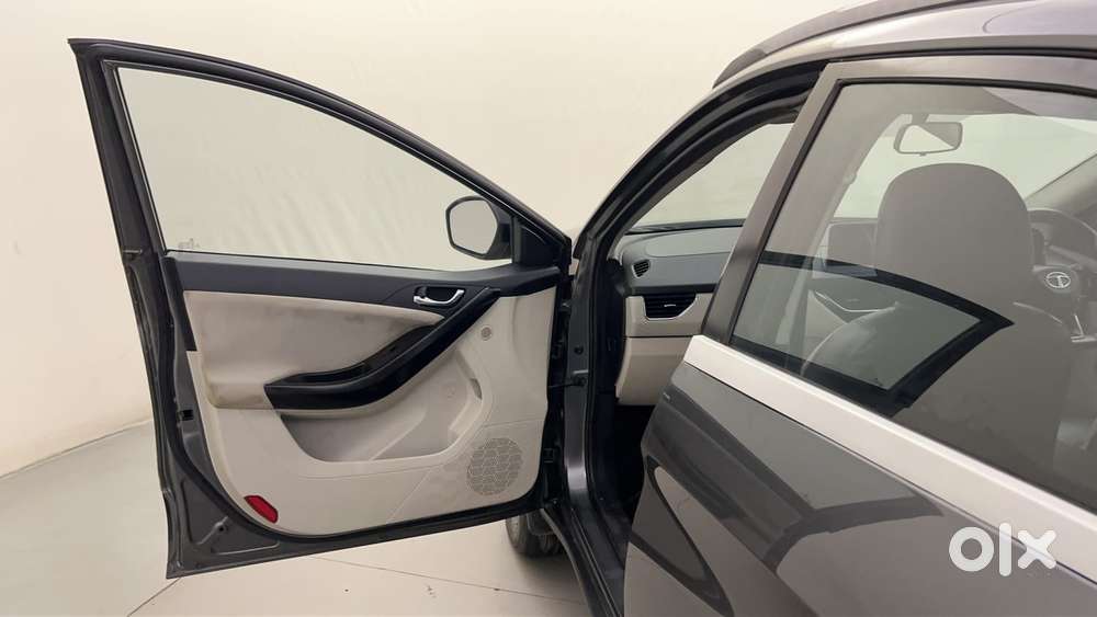 Tata Nexon 1.2 Revotron Xz Plus, 2021, Petrol