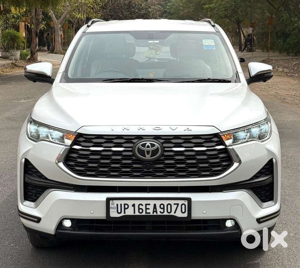 Toyota Innova Hycross 2.0 Vx Hybrid 7 Str, 2024, Cng & Hybrids