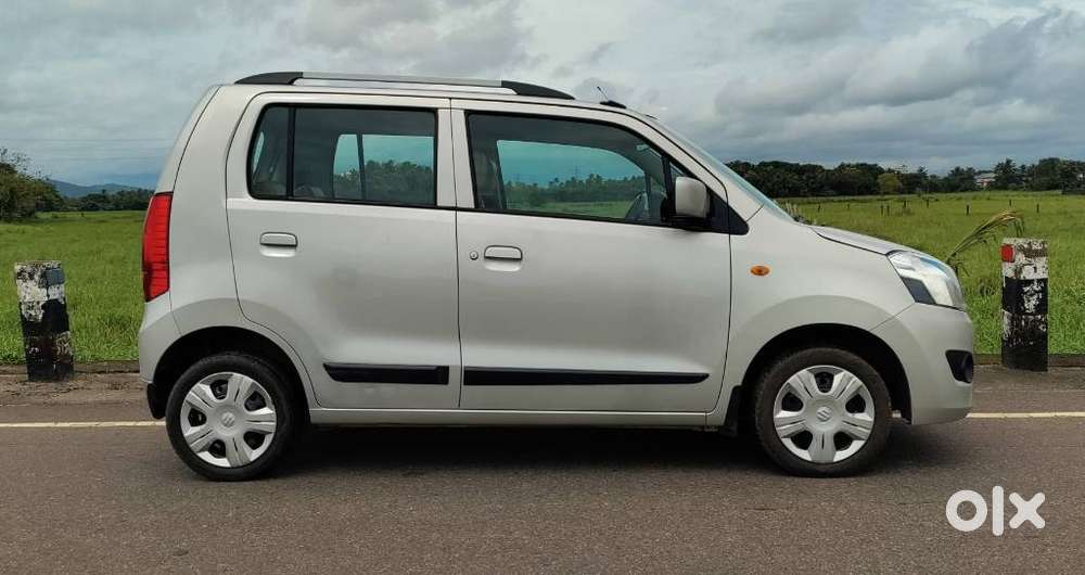 Maruti Suzuki Wagon R 1.0 Vxi Amt, 2018, Petrol