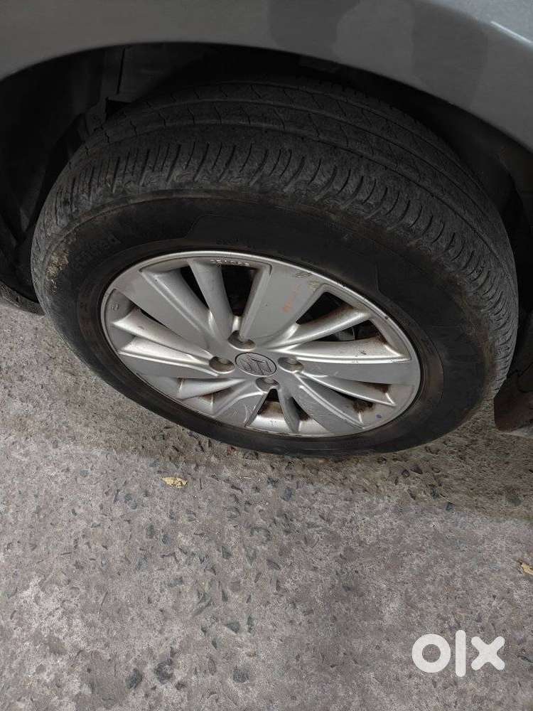 Maruti Suzuki Swift Zdi Plus, 2015, Diesel