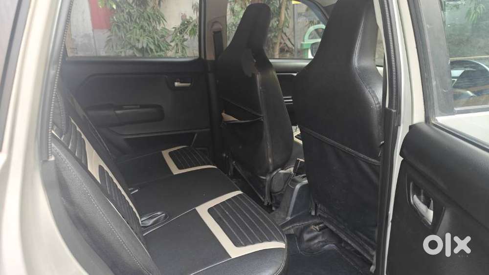 Maruti Suzuki Wagon R Vxi Plus Mt, 2021, Petrol