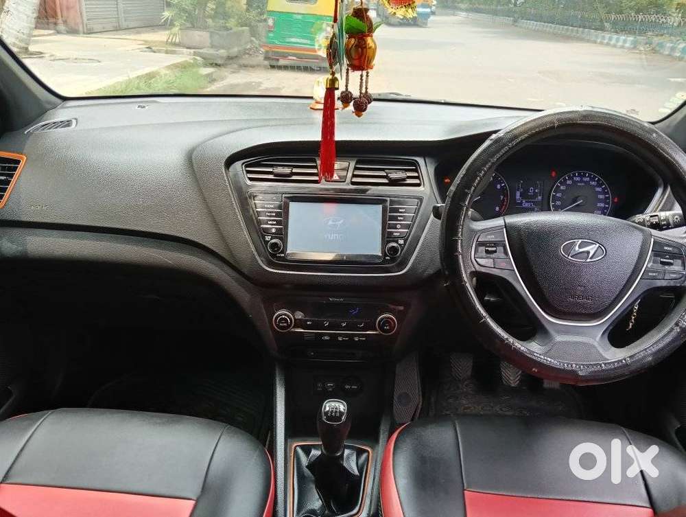 Hyundai I20 Petrol Asta Dual Tone, 2018, Petrol