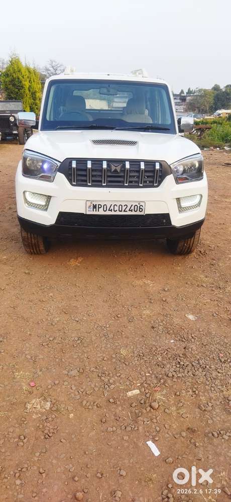 Mahindra Scorpio S4, 2016, Diesel