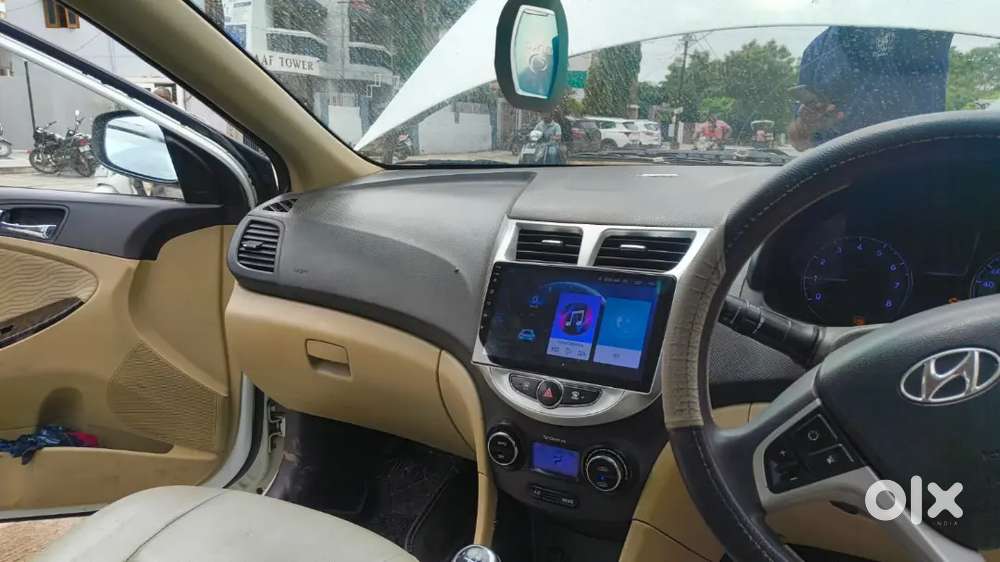 Hyundai Verna 2012 Suv
