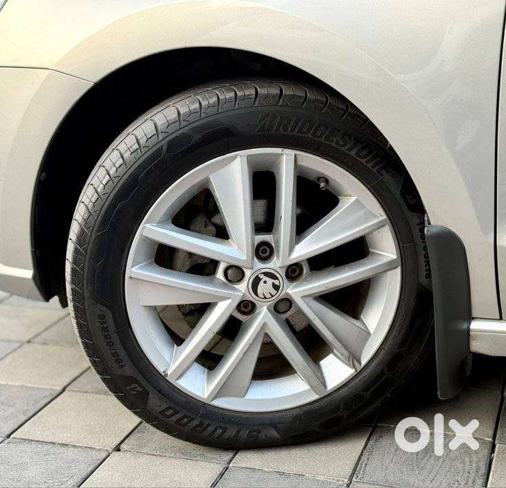 Skoda Rapid 1.0 Style At, 2020, Diesel