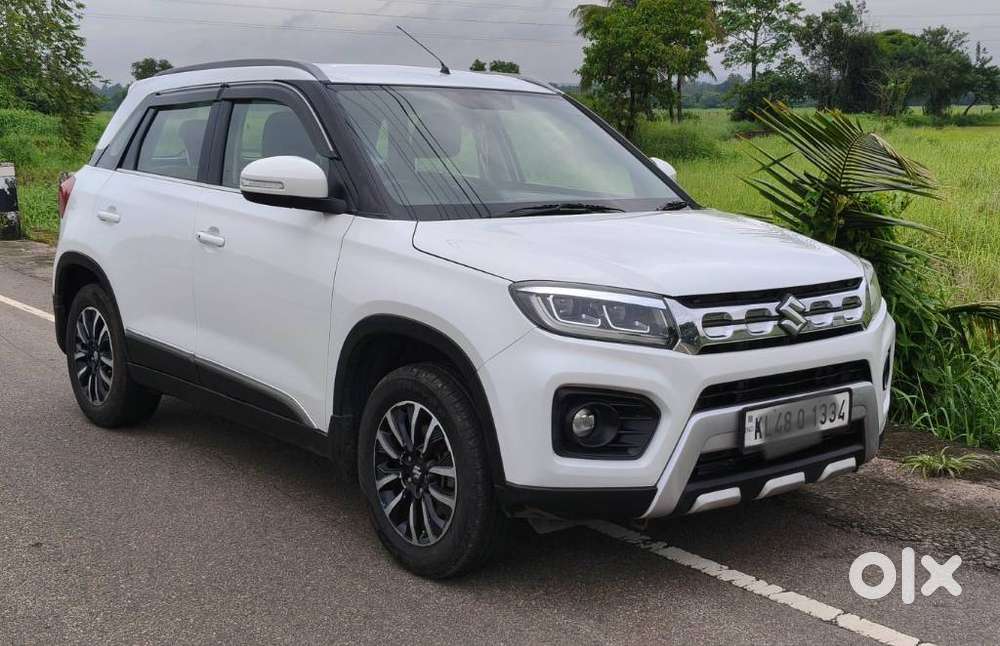 Maruti Suzuki Brezza 1.5 Zxi Plus Smart Hybrid, 2020, Petrol