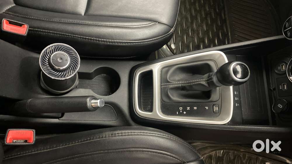 Hyundai Venue Sx Plus Turbo Dct, 2019, Petrol