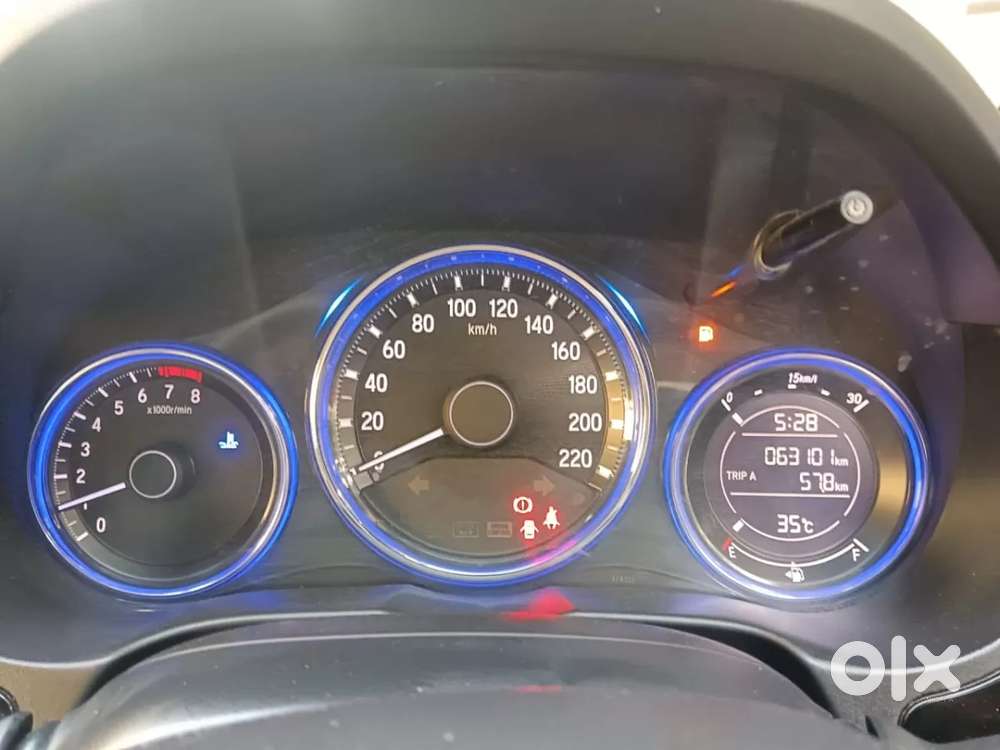 Honda City 1.5 V 4th Gen I-vtec Mt, 2015, Petrol