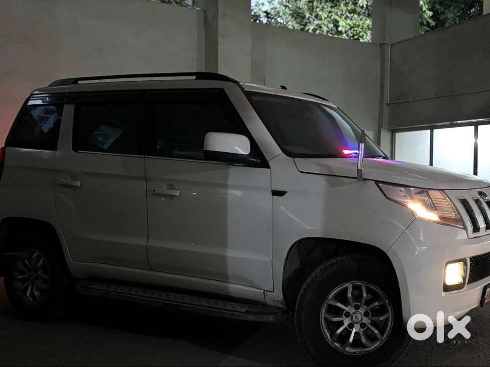 Mahindra Tuv 300 2018 Diesel Well Maintained