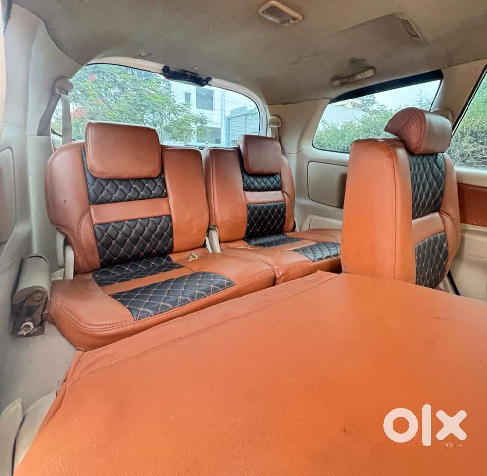 Toyota Innova 2.5 G (diesel) 8 Seater, 2006, Diesel