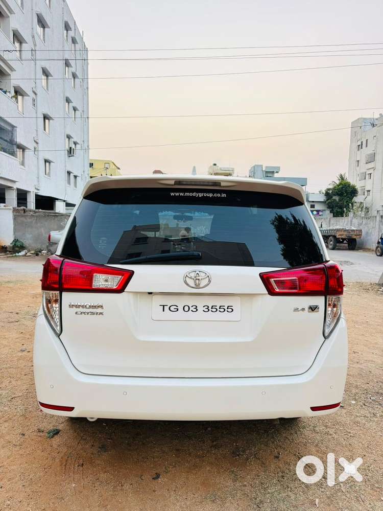 Toyota Innova Crysta 2.4 V, 2023, Diesel