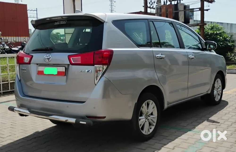 Innova Crysta