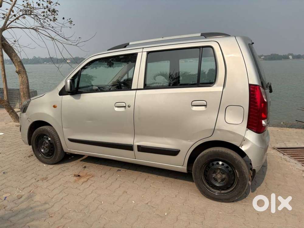 Maruti Suzuki Wagon R Vxi, 2013, Petrol