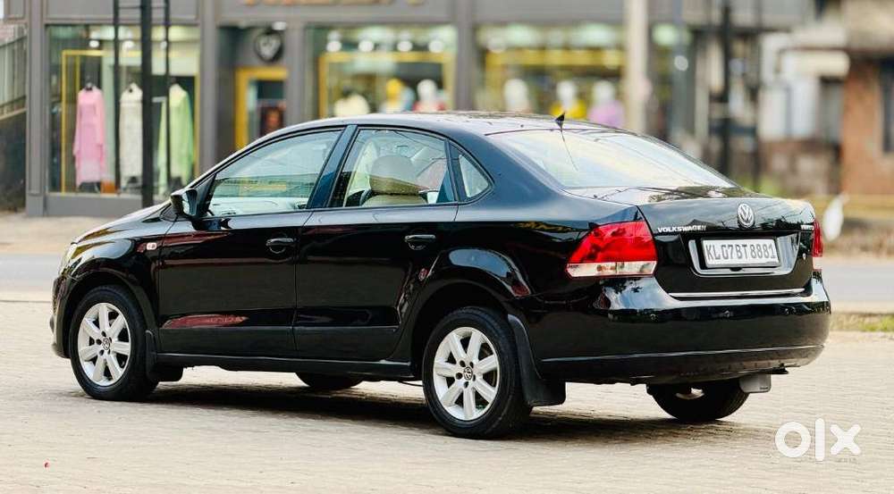 Volkswagen Vento 2010-2013 Petrol Highline, 2012, Petrol